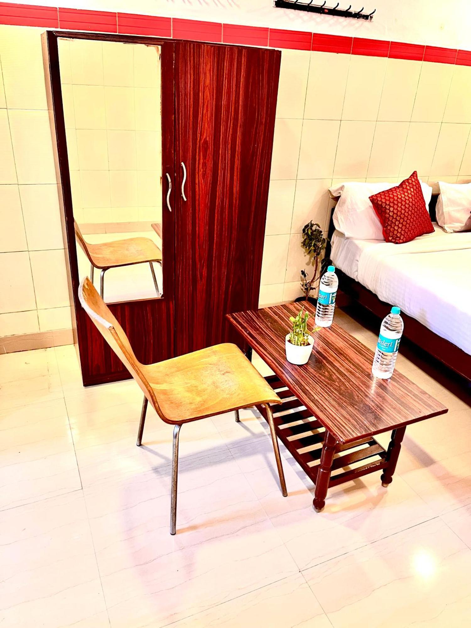 Hotel Sita Grand Shamshabad Bagian luar foto
