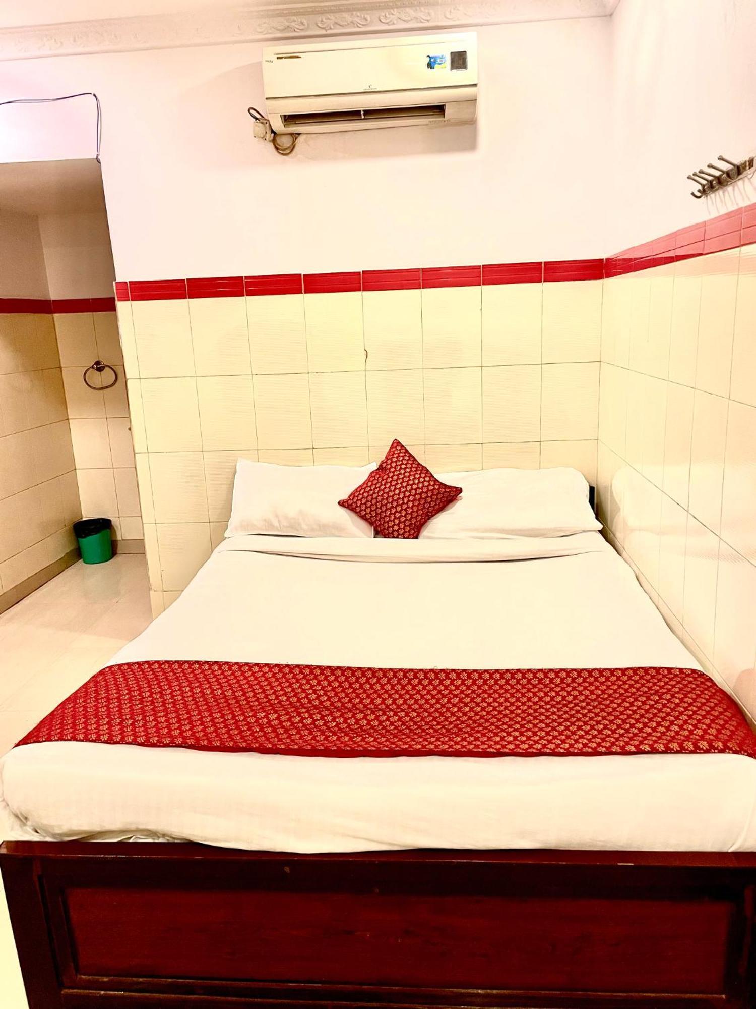 Hotel Sita Grand Shamshabad Bagian luar foto