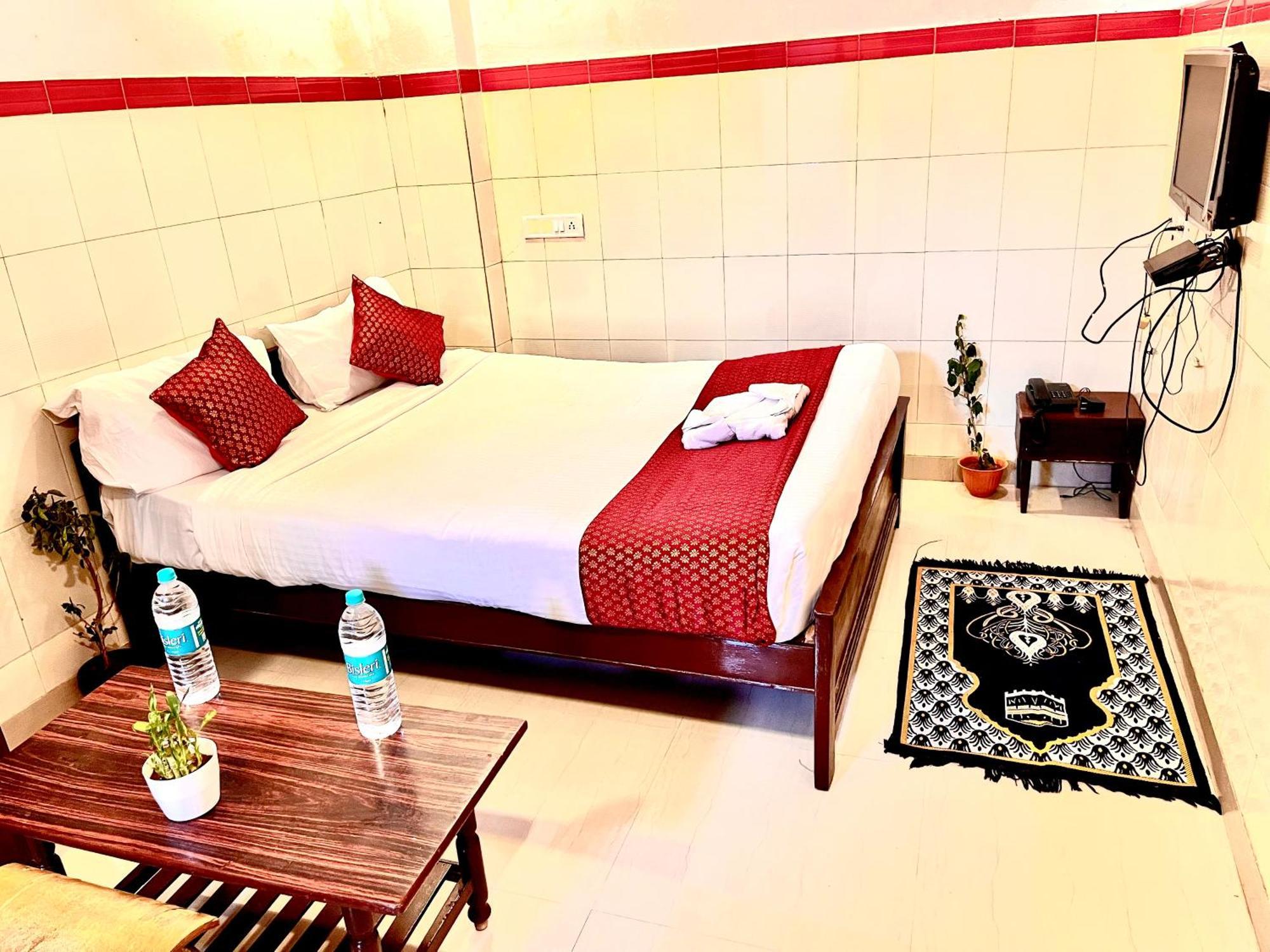 Hotel Sita Grand Shamshabad Bagian luar foto